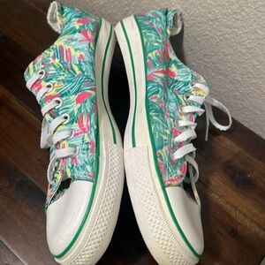 Women’s green pink floral fashionion sneakers size  11